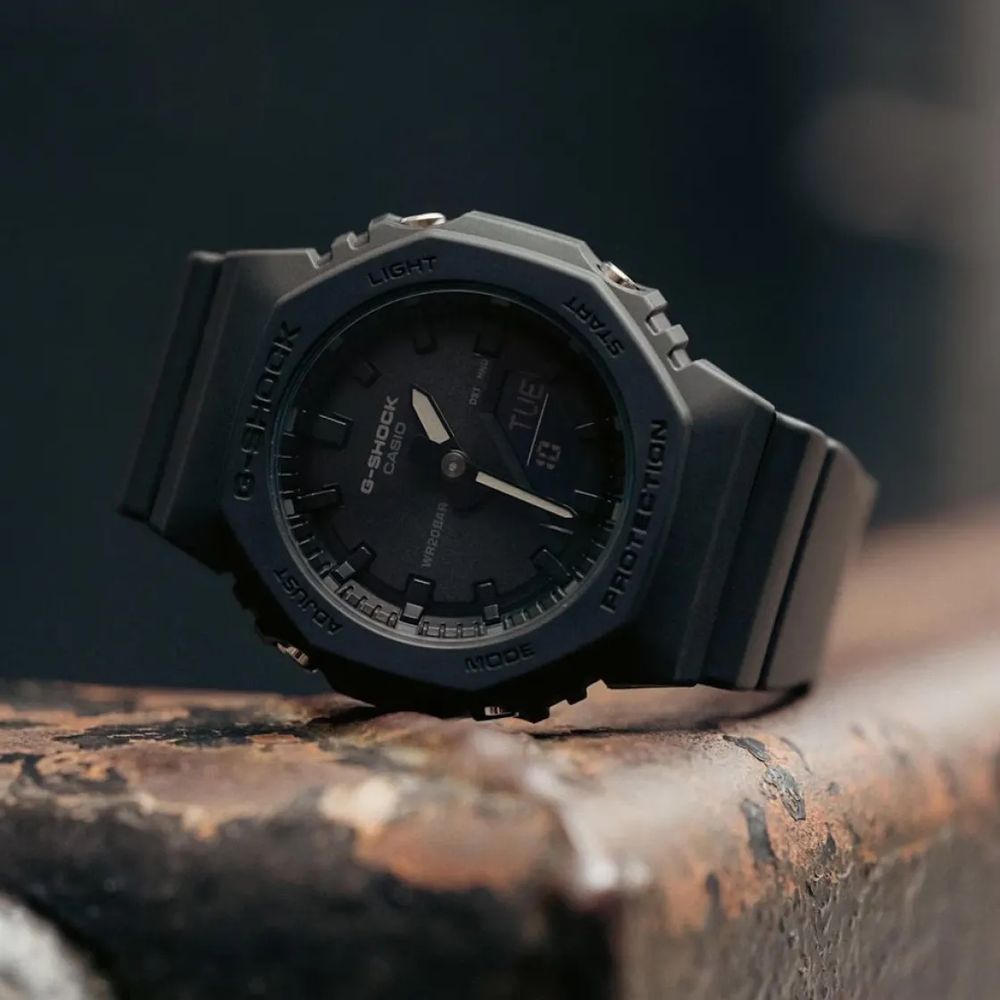 montre_casio_gshock_gmapb_1.webp Femme Casio G-Shock Montre GMA-P2100BB-1AER