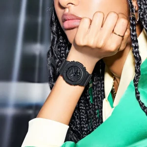 Femme Casio G-Shock Montre GMA-P2100BB-1AER