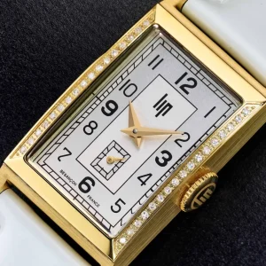 Femme Lip Montre T18 Diamants 671442