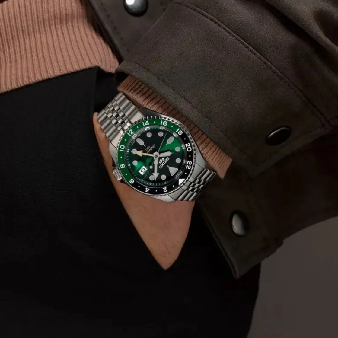 montre_seiko__sports_sskk_3.webp Homme Seiko Montre 5 Sports SSK035K1